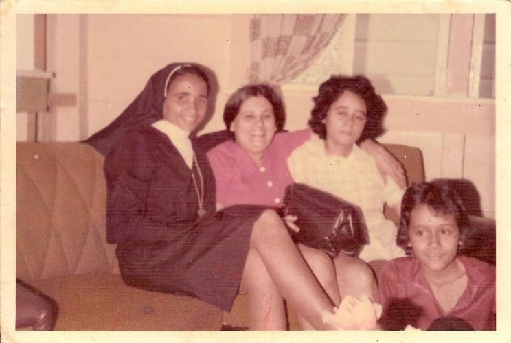 Aunt Maureen, Mom, Rosanna, Tyrone